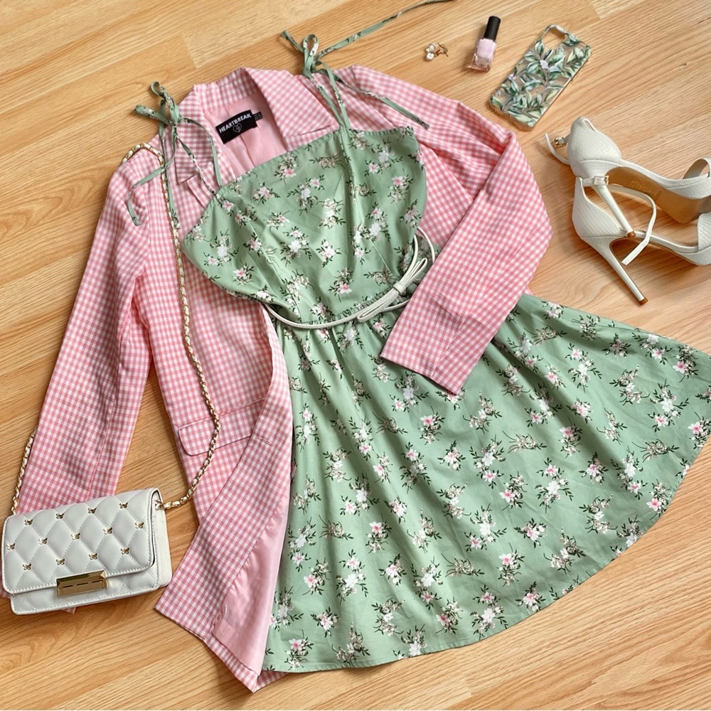 Floral green summer mini dress with straps